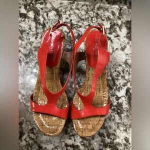 Donald J Pliner Delon orange patent cork wedge- sz 7